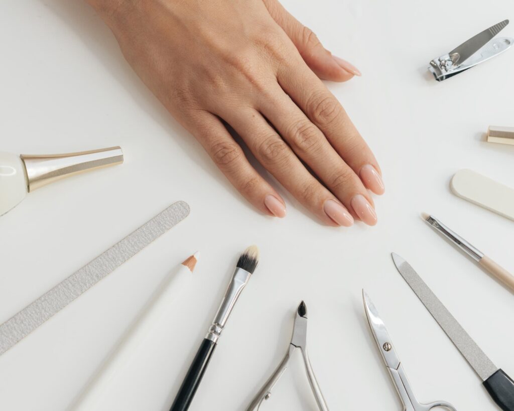 Les outils essentiels pour nos ongles